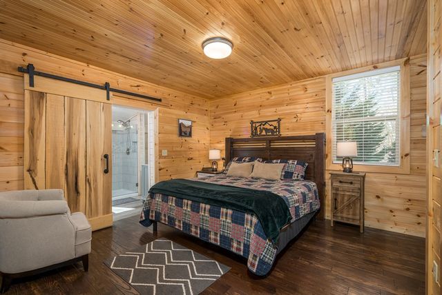 485 Banner Circle, Ellijay, GA 30540