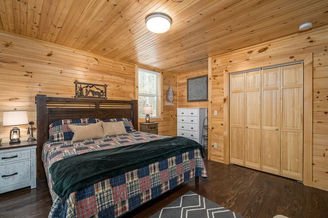 485 Banner Circle, Ellijay, GA 30540