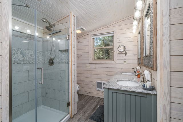 485 Banner Circle, Ellijay, GA 30540