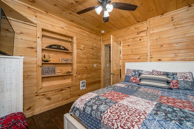 485 Banner Circle, Ellijay, GA 30540