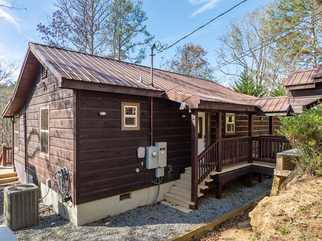 485 Banner Circle, Ellijay, GA 30540