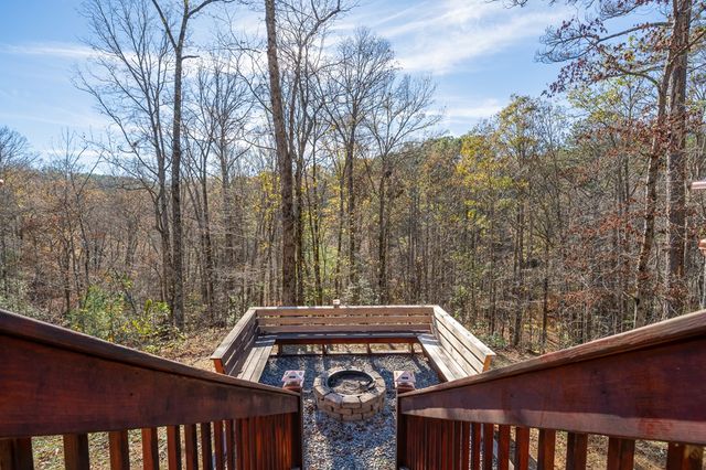 485 Banner Circle, Ellijay, GA 30540
