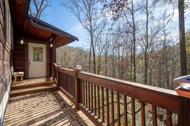 485 Banner Circle, Ellijay, GA 30540