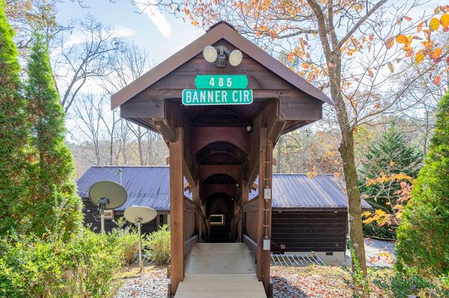 485 Banner Circle, Ellijay, GA 30540