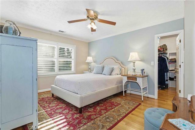 1515 Mosswood Lane SE, Smyrna, GA 30082