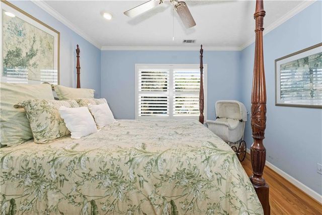 1515 Mosswood Lane SE, Smyrna, GA 30082