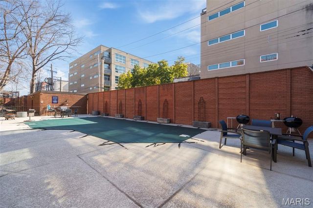 4570 Laclede Avenue 205, St Louis, MO 63108