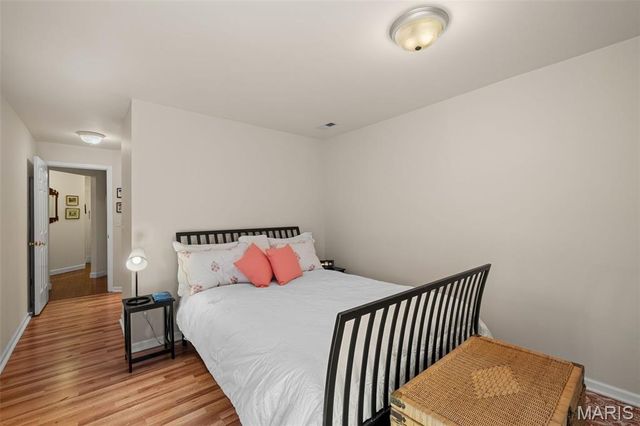 4570 Laclede Avenue 205, St Louis, MO 63108