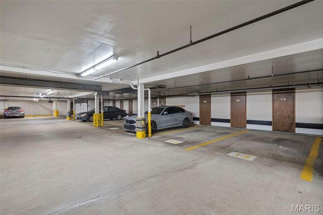 4570 Laclede Avenue 205, St Louis, MO 63108