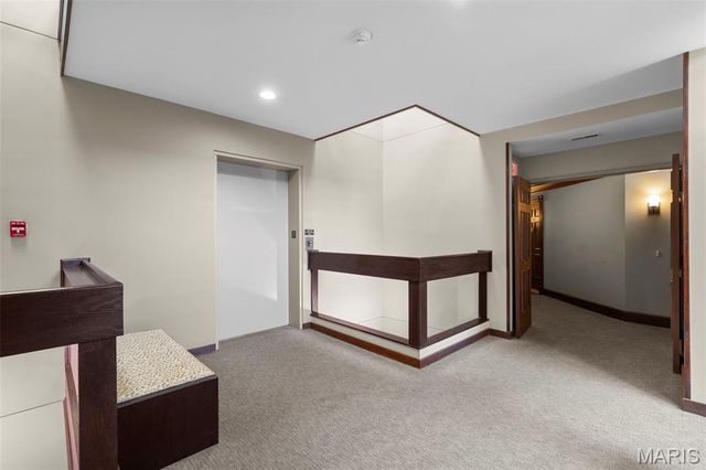 4570 Laclede Avenue 205, St Louis, MO 63108