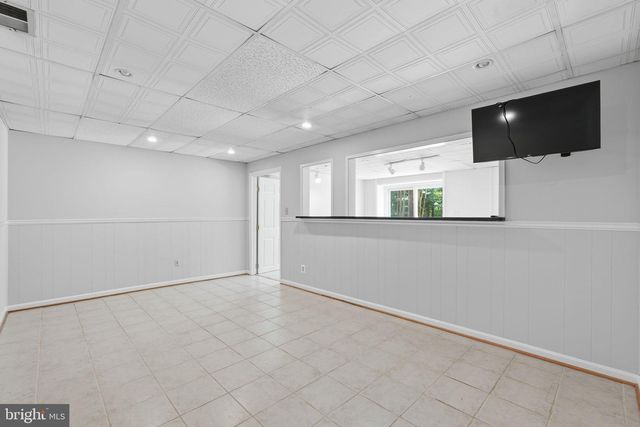 7316 WALNUT KNOLL DR, Springfield, VA 22153