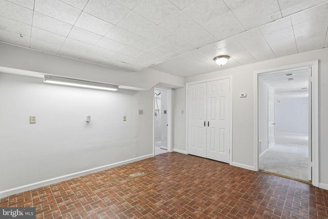7316 WALNUT KNOLL DR, Springfield, VA 22153