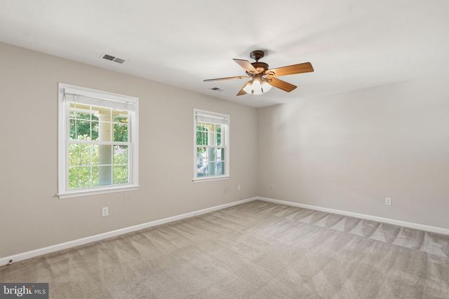 7316 WALNUT KNOLL DR, Springfield, VA 22153