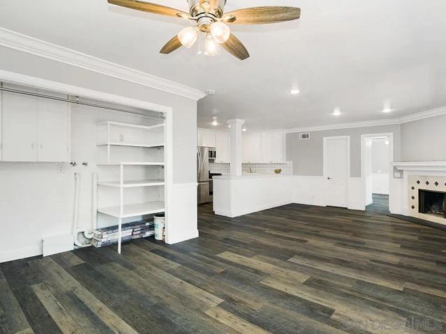 3555 Oak Glen, San Diego, CA 92117