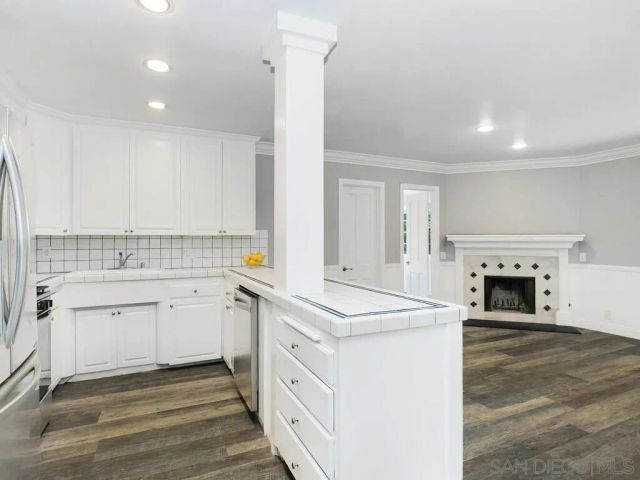 3555 Oak Glen, San Diego, CA 92117