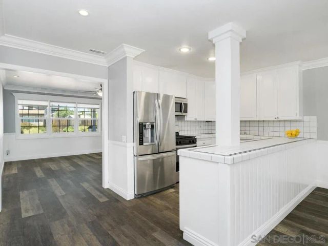 3555 Oak Glen, San Diego, CA 92117