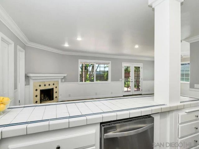 3555 Oak Glen, San Diego, CA 92117