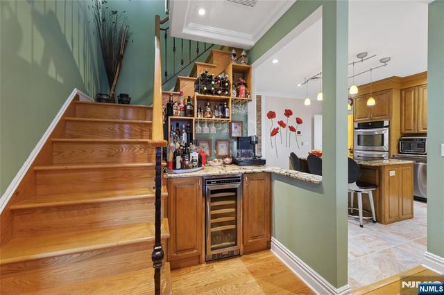 105 Kossuth Street, Wallington, NJ 07057