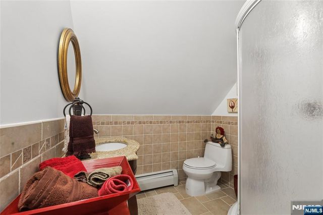 105 Kossuth Street, Wallington, NJ 07057