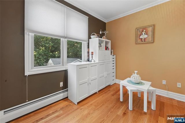 105 Kossuth Street, Wallington, NJ 07057