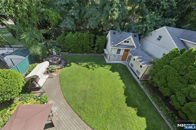 105 Kossuth Street, Wallington, NJ 07057