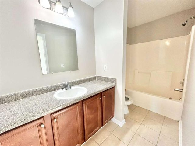 829 Store House Court A, Monroe, GA 30655
