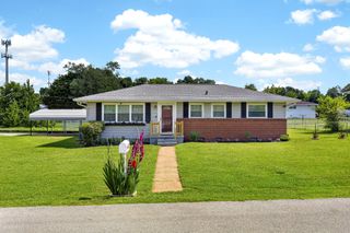 1701 Broadview Drive, Hixson, TN 37343