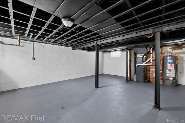 10410 Somerset Avenue, Detroit, MI 48224
