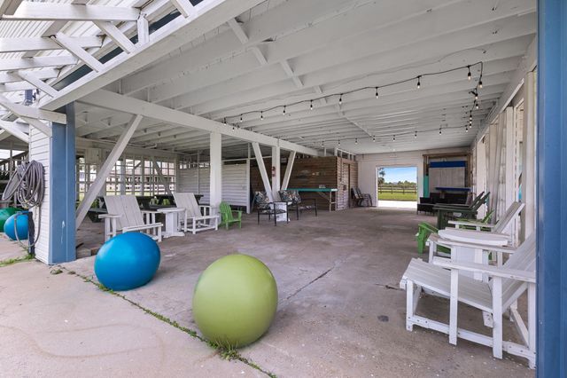 3919 2nd Street, Galveston, TX 77554
