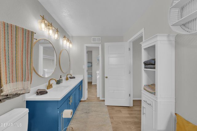 6209 Caprock Court, El Paso, TX 79912