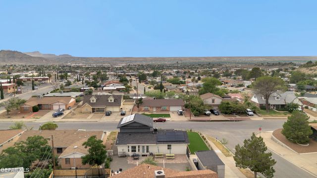 6209 Caprock Court, El Paso, TX 79912