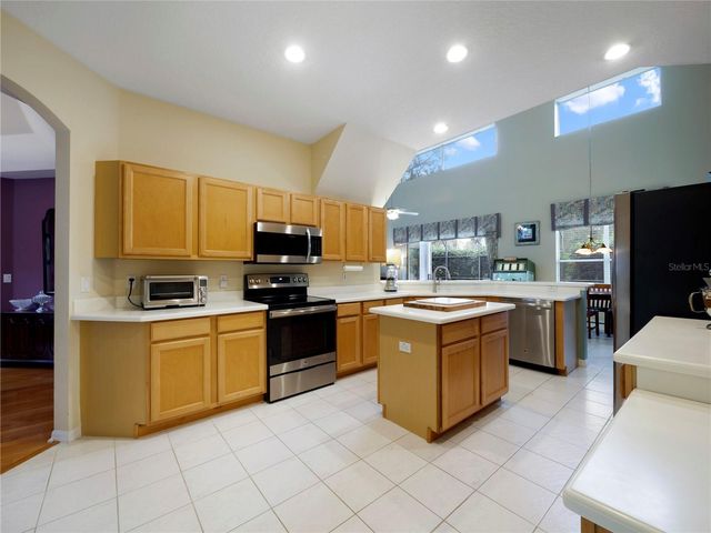 808 PALMETTO TERRACE, Oviedo, FL 32765