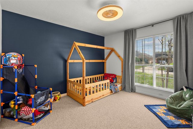 2304 Meadows Boulevard, League City, TX 77573