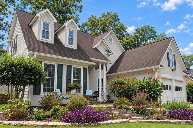 1064 Bellaire Court, Lawrenceville, GA 30043