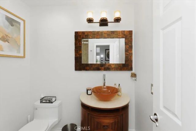 1536 Vandagriff, Corona, CA 92883