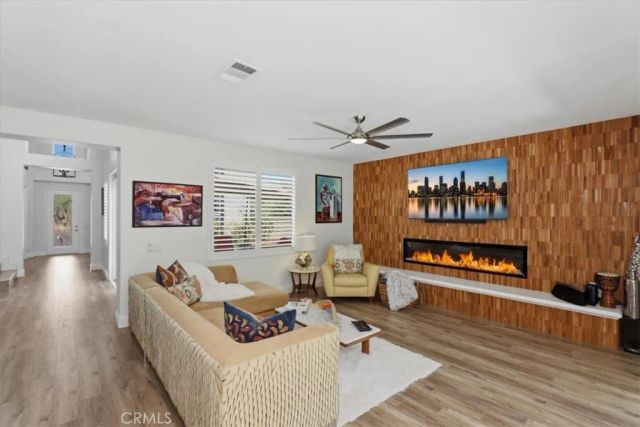 1536 Vandagriff, Corona, CA 92883