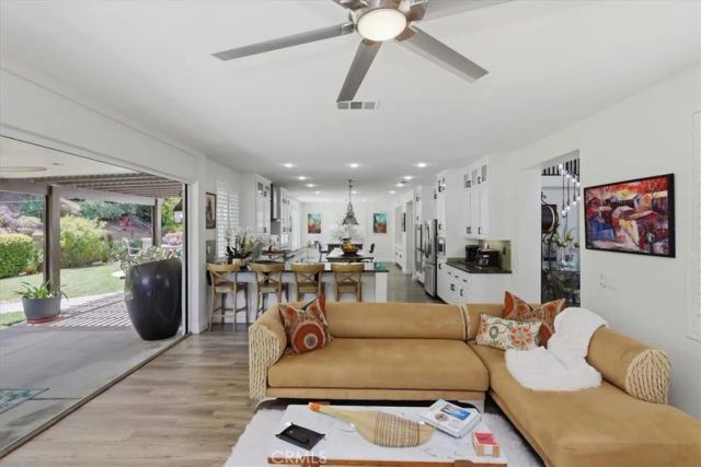 1536 Vandagriff, Corona, CA 92883