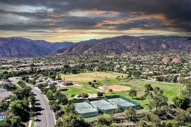 1536 Vandagriff, Corona, CA 92883