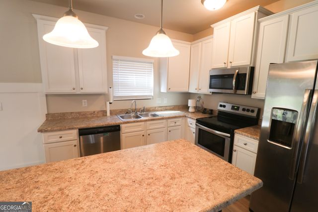 522 Knollwood, Griffin, GA 30224