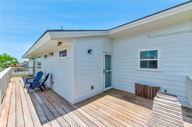 502 Corpus Christi Channel, Port Aransas, TX 78373