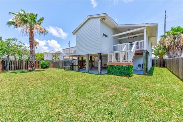 502 Corpus Christi Channel, Port Aransas, TX 78373