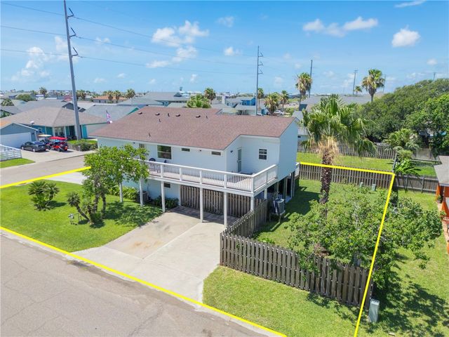 502 Corpus Christi Channel, Port Aransas, TX 78373