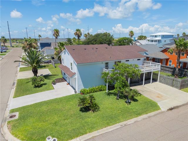 502 Corpus Christi Channel, Port Aransas, TX 78373