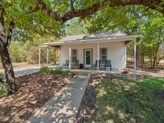 5600 Bridle Path, Aubrey, TX 76227
