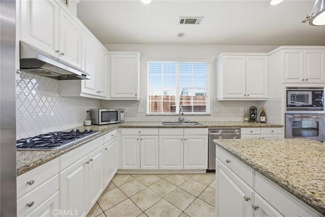 6123 Pilar, Bakersfield, CA 93306