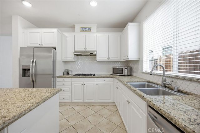 6123 Pilar, Bakersfield, CA 93306