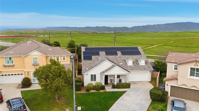 6123 Pilar, Bakersfield, CA 93306