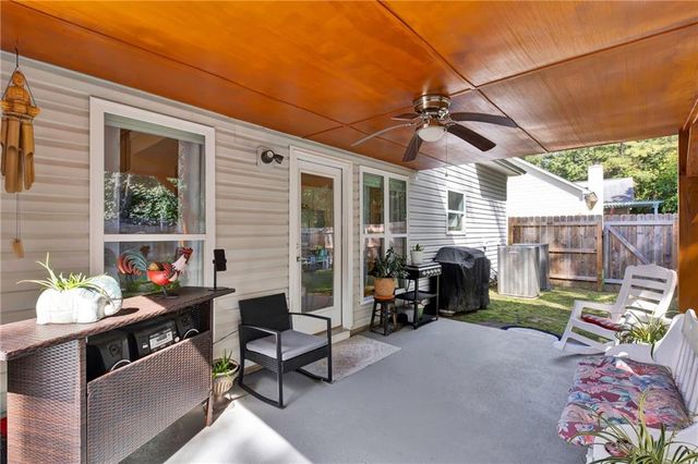 65 Westridge Circle, Dallas, GA 30132