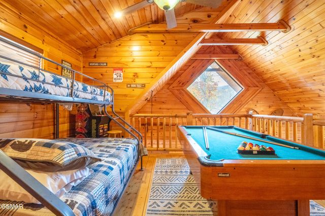 167 White Oak Resort Way, Gatlinburg, TN 37738