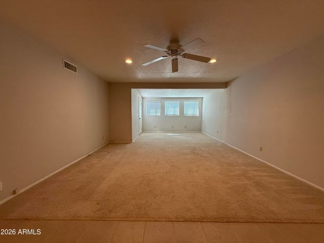 4849 E LAKE POINT Circle, Phoenix, AZ 85044